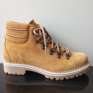 La Montelliana Women's Alce Suede Hiking Boot Made in Italy